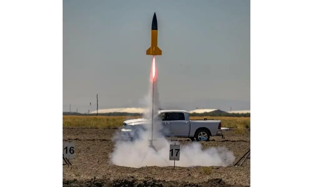 Warlock model rocket kit LOC precision - 7.5" / 190mm diameter, 6 image model rocketry