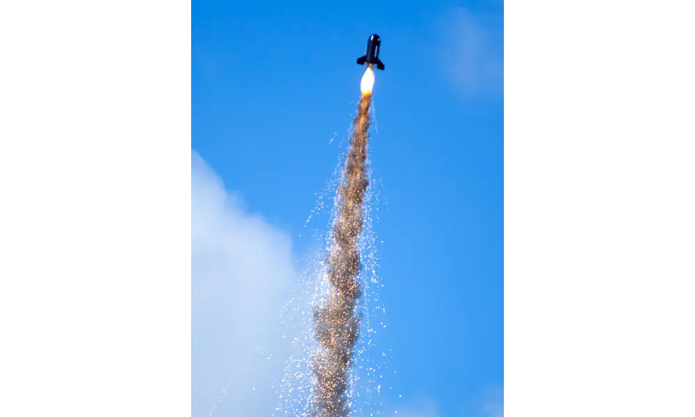 Bullet Bobby XXL DELUXE 7.5" Flying Model Rocket Kit, 7 image model rocketry