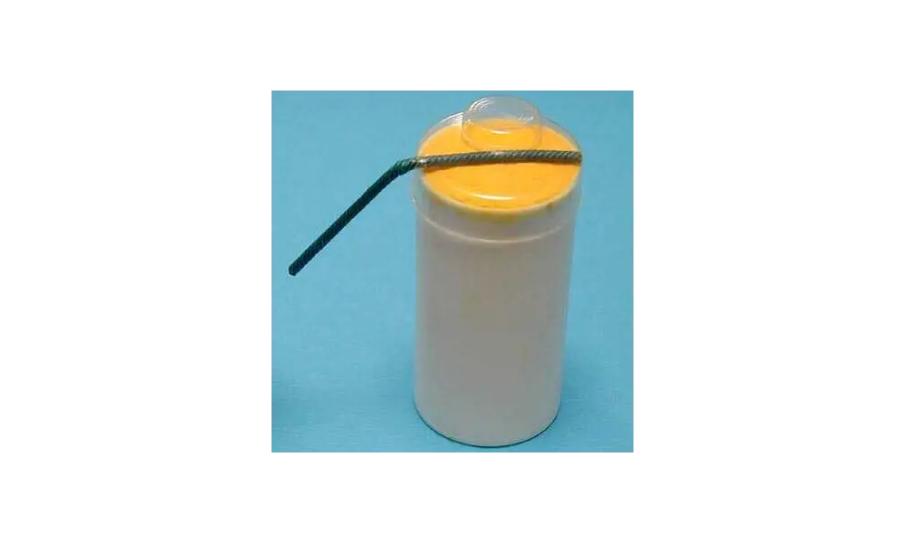 Lighting aids AX-60 smoke model rocketry