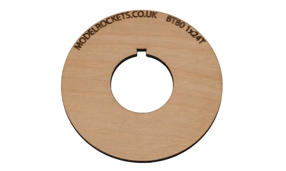 2x BT80 (65 mm) 1x24 mm centreerring met uitsparing voor bevestigingshaak (3 mm multiplex), Productopties: BT80 1x24mm (haak)