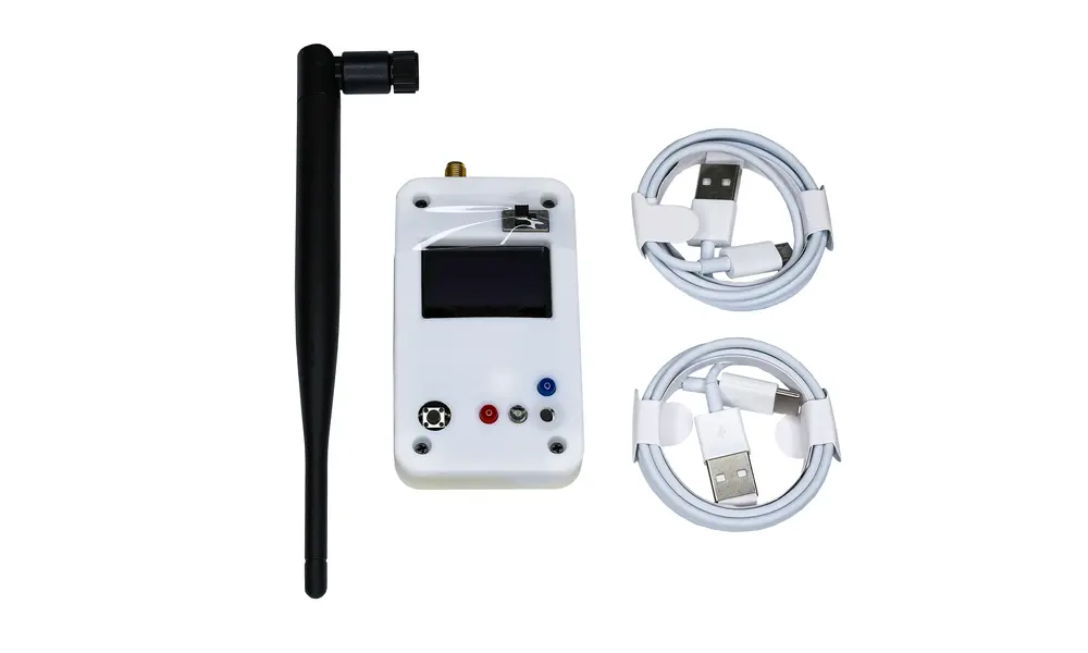 Fluctus & Steady Blue Flight computer & tracker bundle with ground station - 3 pyro channels, 4 digital outputs, 2 sensor inputs, servo option 868Mhz & 915MHz model rocket, Other product options: Fluctus Flight computer & Groundstation, 5 image model rocketry