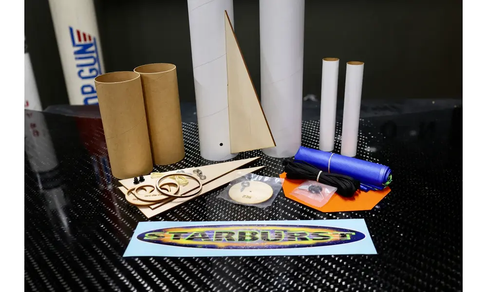 2.63 Starburst model rocket kit -  LOC Precision, 4 image model rocketry