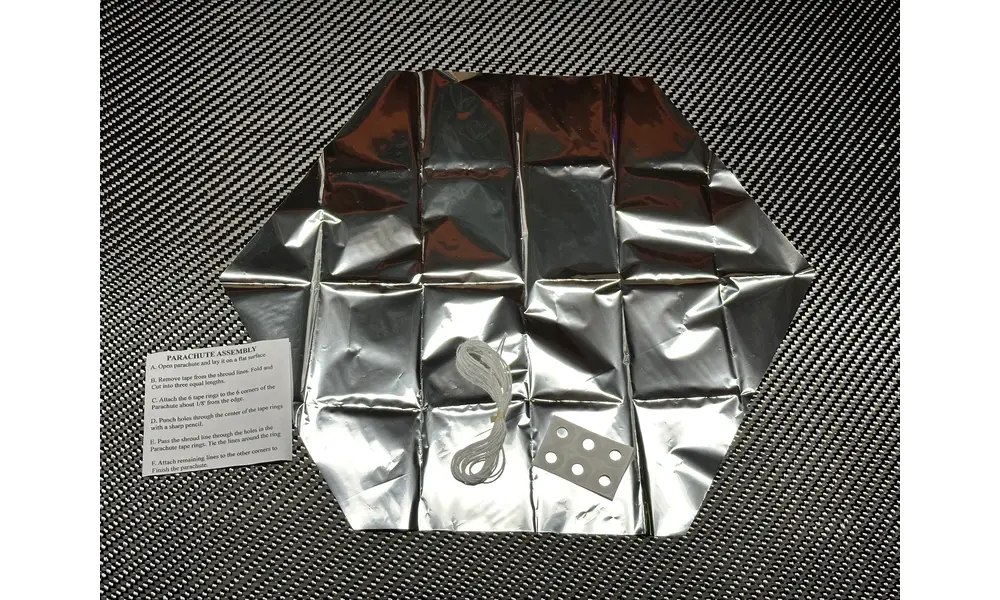 12" 300mm Mylar parachute - DIY model rocketry