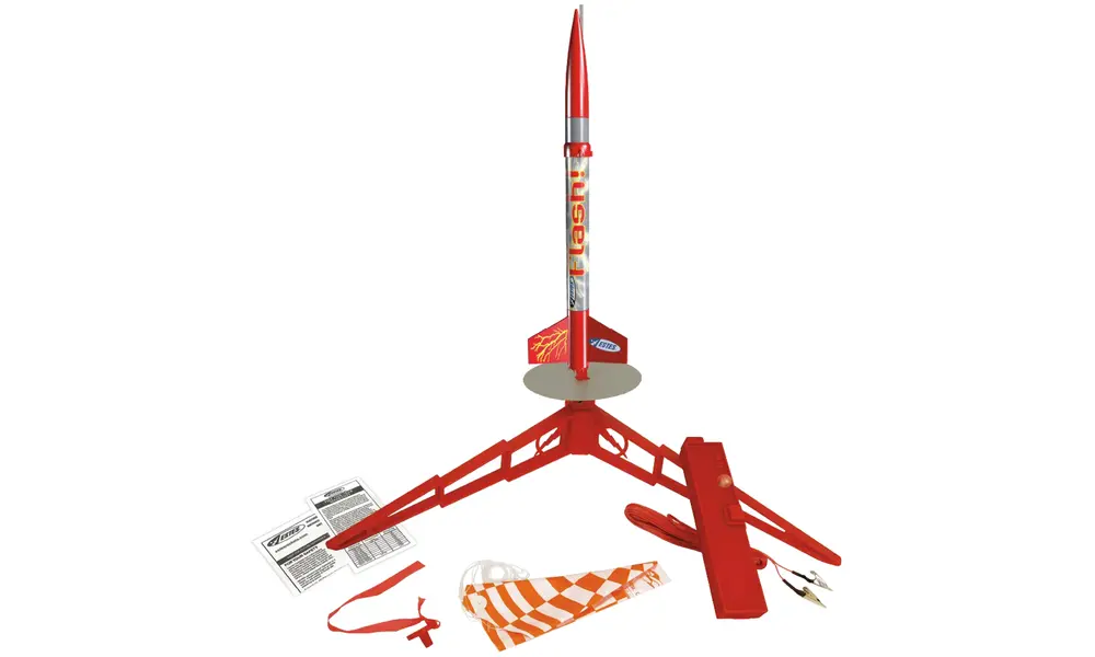 Zestaw startowy Deluxe Flash, wszystko na 3 starty, model rakiety Estes z silnikami E2X
